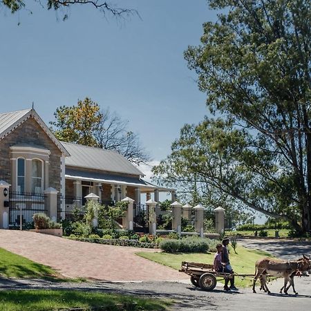Cornerstone Manor Bed and Breakfast Grahamstown Buitenkant foto